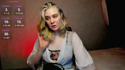 Snapshot of susanbev chatting on 02/25/26, 09:19 susanbev online show from 02/25/26, 09:19