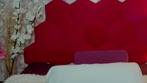 Susane Nori online show from 04/08/26, 04:56