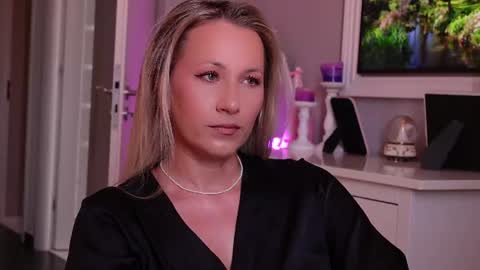 SusanJewel online show from 06/27/26, 09:58