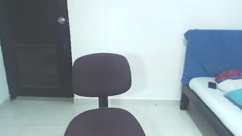 Snapshot of susanleroy chatting on 02/16/25, 11:49 susanleroy online show from 02/16/25, 11:49