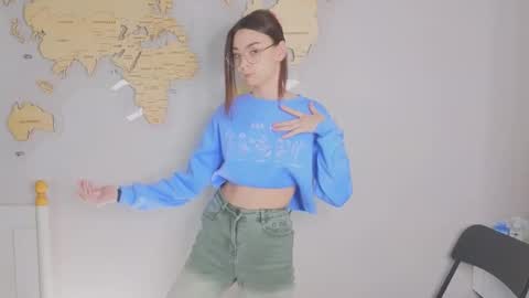 Snapshot of susannahtrojahn chatting on 02/05/26, 11:26 susannahtrojahn online show from 02/05/26, 11:26