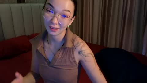 Snapshot of susannjohnson chatting on 05/15/26, 11:12 susannjohnson online show from 05/15/26, 11:12