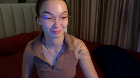 Snapshot of susannjohnson chatting on 05/15/26, 11:45 susannjohnson online show from 05/15/26, 11:45