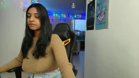 Andrea - Migue online show from 02/16/25, 11:16