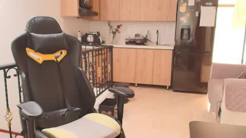 Susan Rhodes online show from 03/12/26, 03:07