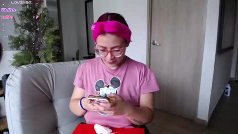 Susan online show from 01/11/26, 07:41