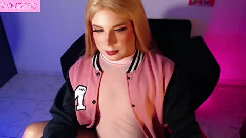 Snapshot of susej_exotic69 chatting on 02/27/26, 04:56 ale online show from 02/27/26, 04:56