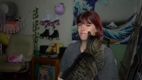 Snapshot of sushifox chatting on 02/18/26, 04:36 online show from 02/18/26, 04:36