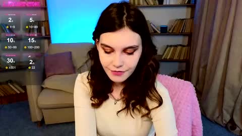 Susie online show from 02/18/25, 01:32