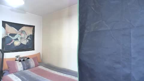 susioo online show from 04/15/26, 07:59