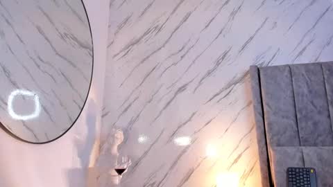 susisuarez online show from 02/26/25, 04:56