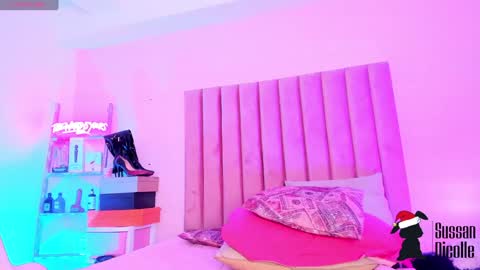 Snapshot of sussan_nicolle1 chatting on 12/17/24, 04:53 Sussan Nicole online show from 12/17/24, 04:53