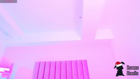 Snapshot of sussan_nicolle1 chatting on 01/08/25, 12:26 Sussan Nicole online show from 01/08/25, 12:26