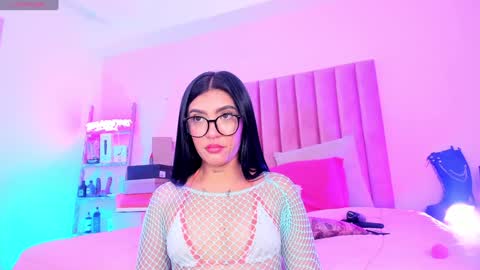 Snapshot of sussan_nicolle1 chatting on 01/30/25, 04:02 Sussan Nicole online show from 01/30/25, 04:02