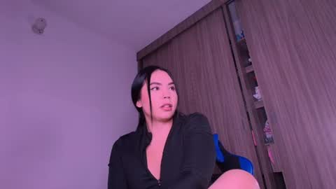 Andrea online show from 07/17/26, 11:42