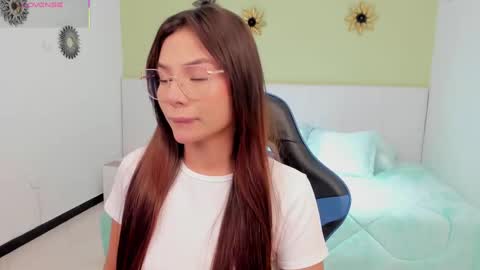 sussy_sweet4u online show from 02/23/25, 07:33