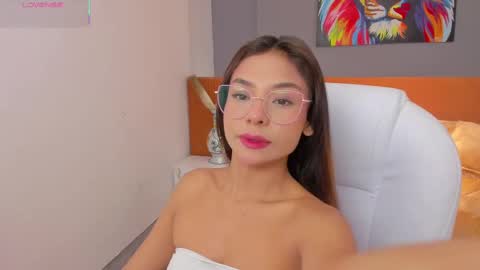 sussy_sweet4u online show from 03/01/25, 08:45