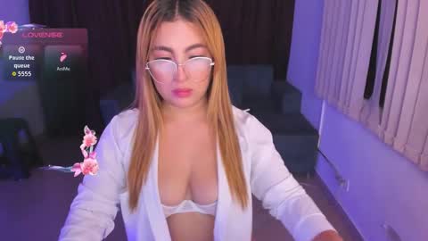 Susy online show from 10/29/25, 04:04