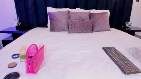 susyy online show from 03/04/26, 03:34