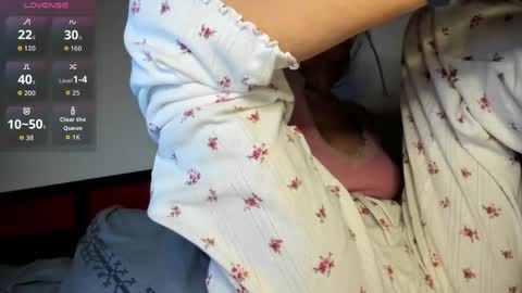 suuzykissuxoxo online show from 04/05/26, 08:17