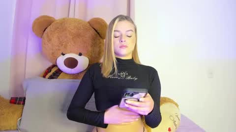 suzan__cooper2 online show from 01/20/25, 05:59