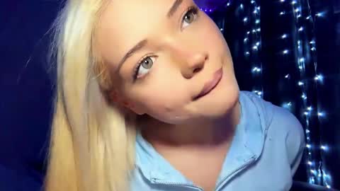 Stacy online show from 03/26/26, 10:37