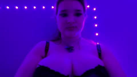 SuzukiBunny online show from 12/20/24, 12:41