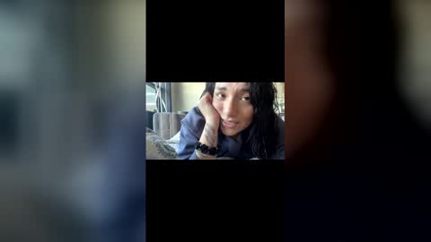 Suzy online show from 11/25/25, 07:36