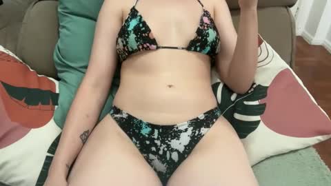 The real sugar baby   Suzy Summer   online show from 12/17/25, 08:15