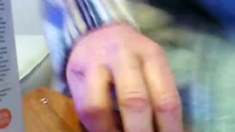 Snapshot of sven_eber chatting on 03/24/26, 05:29 Peter online show from 03/24/26, 05:29