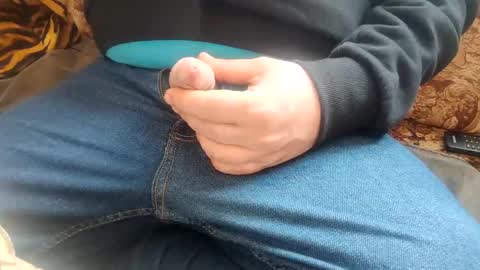 Snapshot of svetlio85 chatting on 02/22/25, 11:46 Svetlio online show from 02/22/25, 11:46