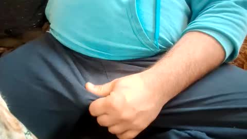 Snapshot of svetlio85 chatting on 10/26/25, 02:12 Svetlio online show from 10/26/25, 02:12