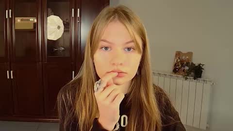 Eva online show from 10/29/25, 09:00