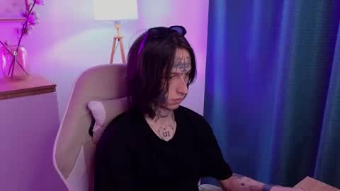 Eric online show from 04/16/26, 03:35