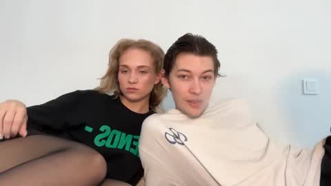 Denis and Mia online show from 04/14/26, 12:33