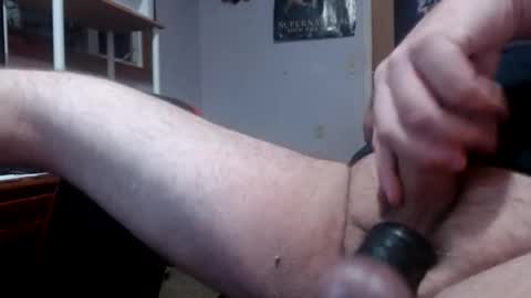 Snapshot of swallowscuum chatting on 10/26/25, 05:46 CuumsTooMuch online show from 10/26/25, 05:46