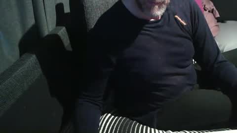 ArnSwart online show from 09/19/25, 07:14