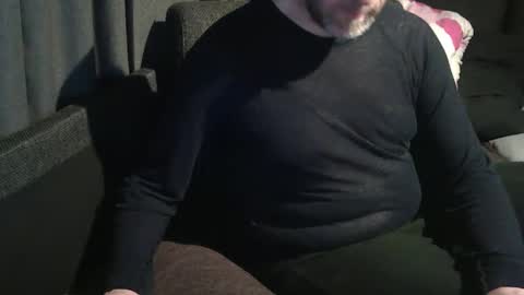 ArnSwart online show from 12/17/25, 06:47