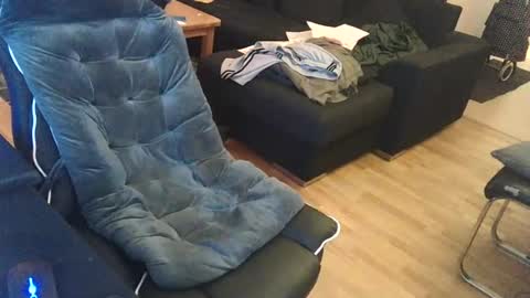 swe9090 online show from 06/27/26, 12:59