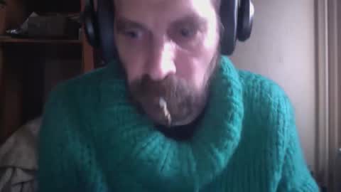 sweaterboy666 online show from 02/14/25, 11:31