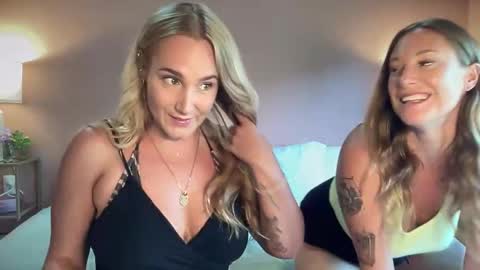 Swedish Candii online show from 11/14/25, 09:24