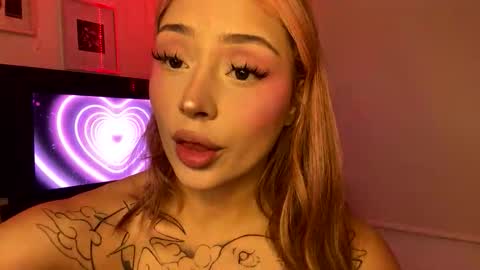 Valeria online show from 04/16/26, 01:06