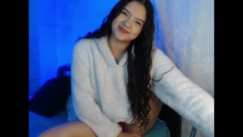 Jolie online show from 06/10/26, 07:40