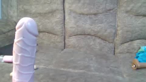 sweerie20 online show from 01/13/26, 05:40