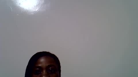 Sweetest doll online show from 04/18/26, 09:37