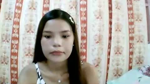 Snapshot of sweet01pinay chatting on 05/16/26, 06:21 sweet01pinay online show from 05/16/26, 06:21