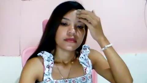 Snapshot of sweet01pinay chatting on 06/13/26, 02:59 sweet01pinay online show from 06/13/26, 02:59