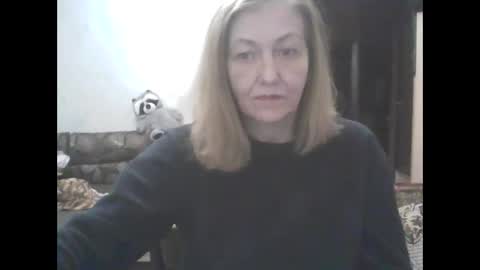 Snapshot of sweet4blonde609 chatting on 04/27/26, 04:05 sweet4blonde609 online show from 04/27/26, 04:05