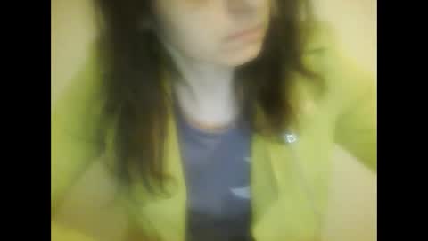 Snapshot of sweet4y0u chatting on 11/15/25, 07:43 sweet4y0u online show from 11/15/25, 07:43