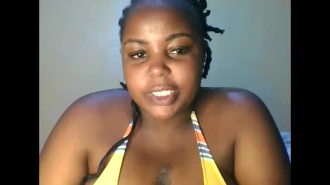 Snapshot of sweet52537 chatting on 02/05/25, 05:31 sweet52537 online show from 02/05/25, 05:31